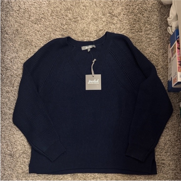 Anthropologie Sweaters - NWT Anthropologie sweater size small